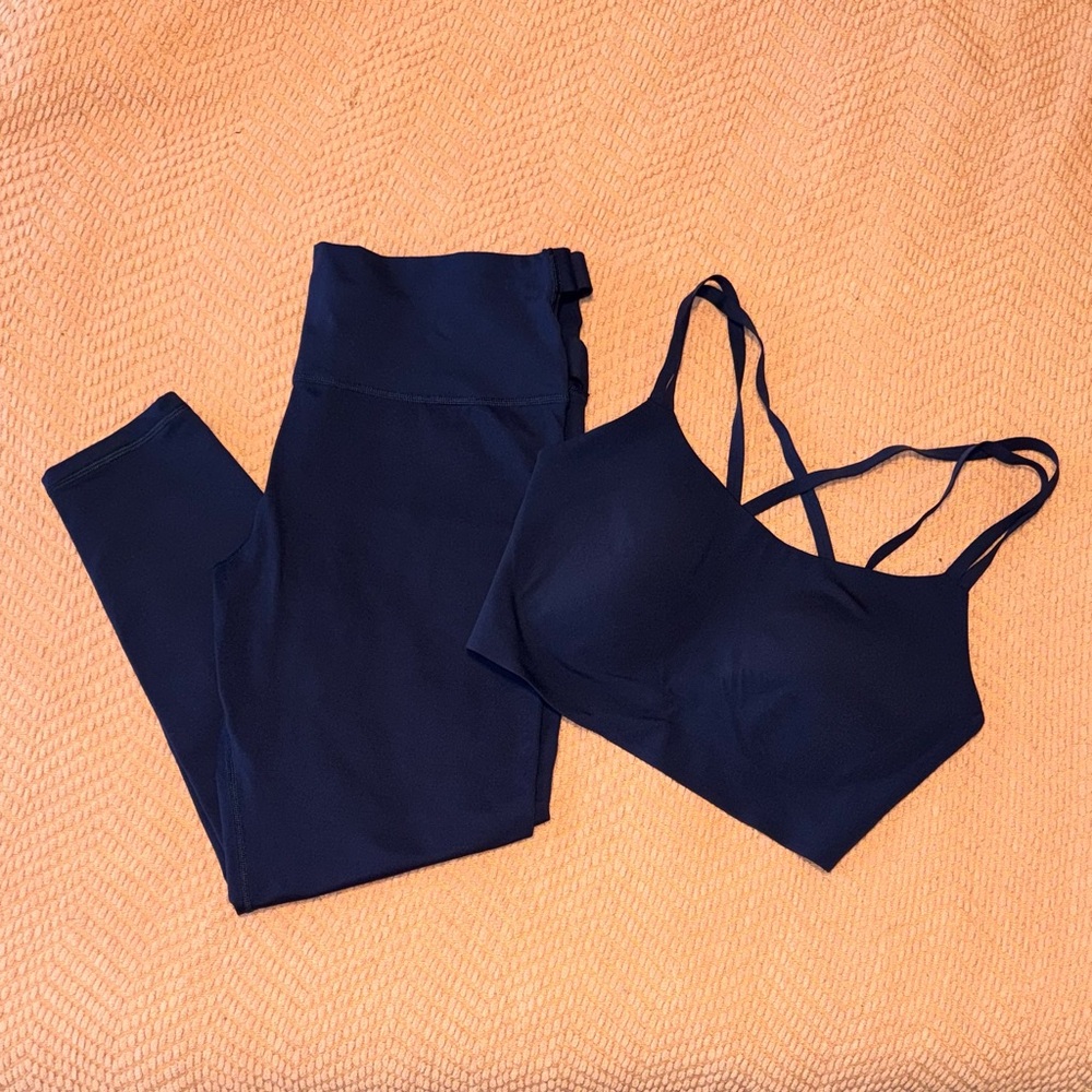 L/XL Aerie Activewear Set